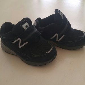 Toddler new balance shoes